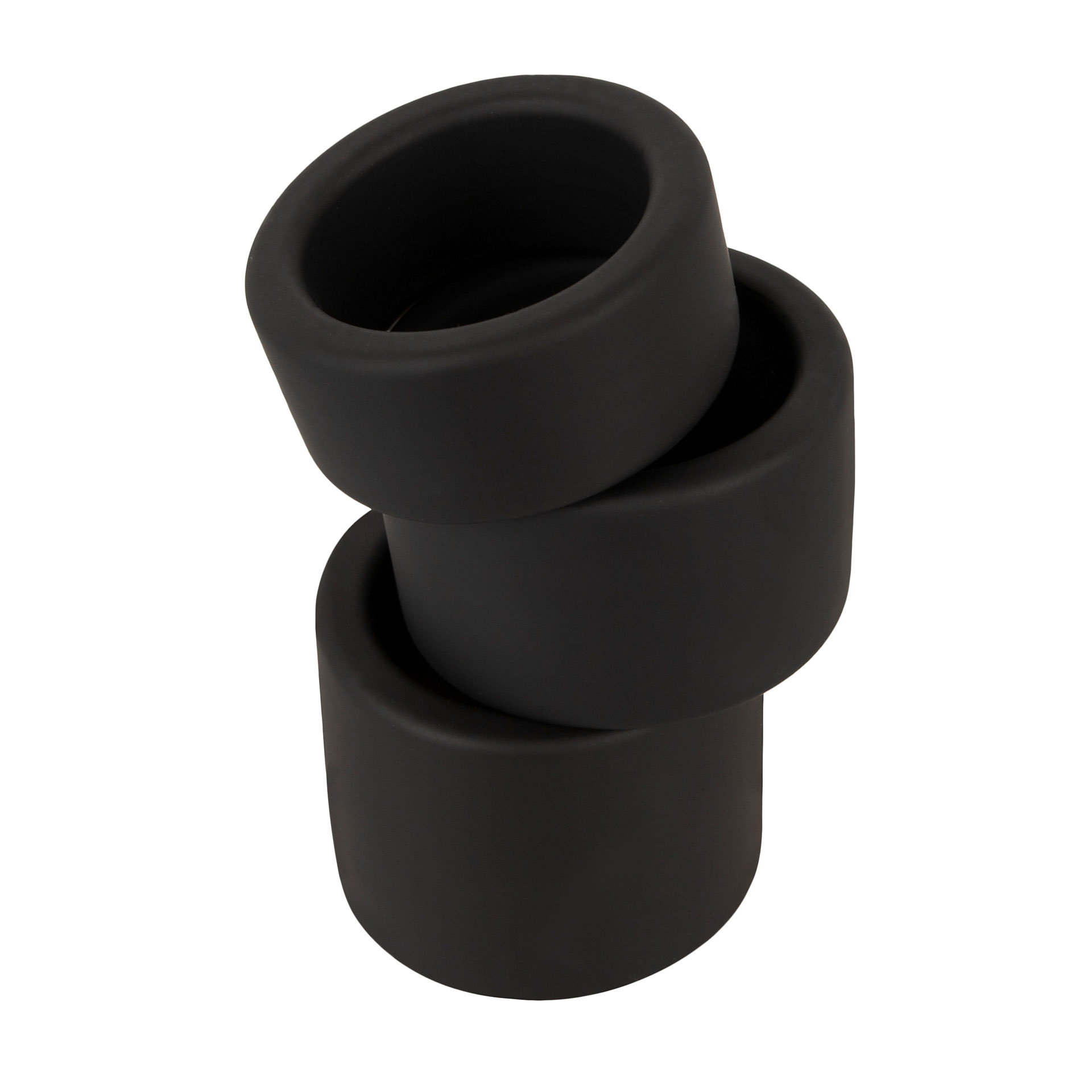 Die 3 unterschiedlich hohen Hodenringe des Ball Stretcher Sets übereinander aufgeschichtet